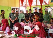 Pjs Wali Kota Arwin Azis Apresiasi Program Hasanuddin Peduli Anak Sekolah di Makassar