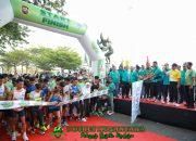 Pjs Wali Kota Makassar Arwin Azis Melepas dan Menyemarakkan GAS Run di Pekan Keselamatan Jalan 2024