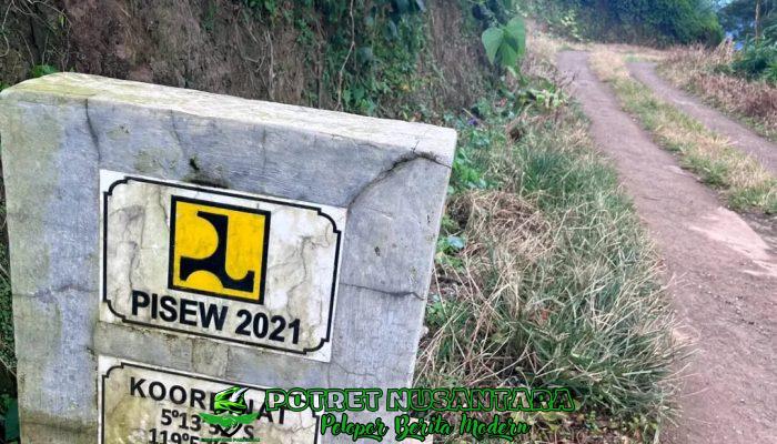 FRAKSI NILAI KEJARI GOWA OMPONG TANGANI DUGAAN KORUPSI DANA PISEW DI DESA KANREAPIA