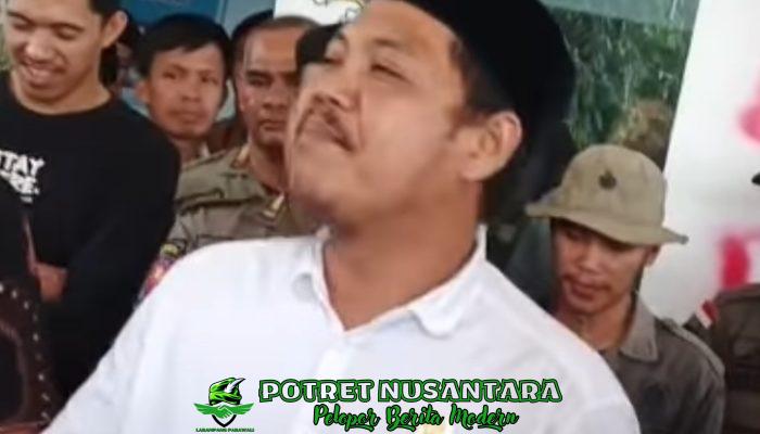 Arnol Topo Sujadi Dijuluki “Pawang Demo”, Selalu Terdepan Temui Massa Aksi di DPRD Mamuju