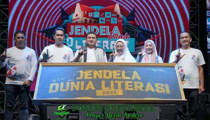 Wali Kota Makassar Munafri Gaungkan Revolusi Literasi Anak Muda