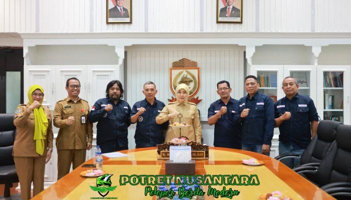 Perkuat Kolaborasi Sosial, Aliyah Mustika Ilham Dukung Program “Ambulance Mulia” dari KEMASS
