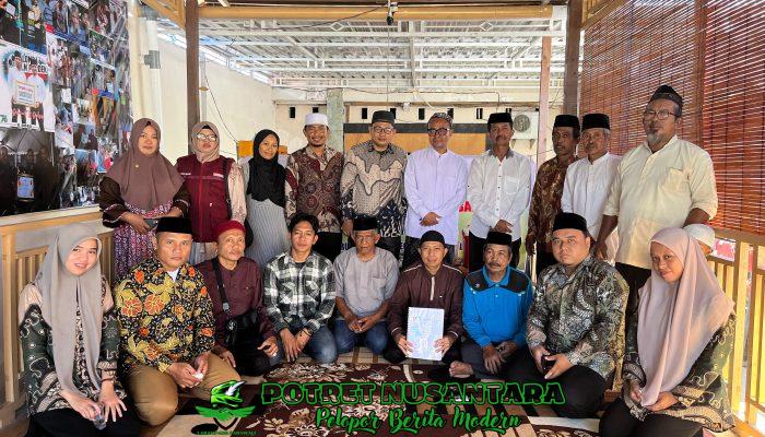 Cerdaskan Masyarakat: KUA Mapilli bersama Komunitas 2000 Berbagi Gelar Sosialisasi Penyembelihan Hewan Qurban