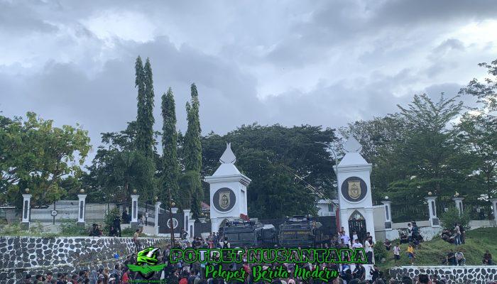 Aksi Jilid Tiga, Warga Sulbar Desak Gubernur Cabut Izin Tambang Pasir