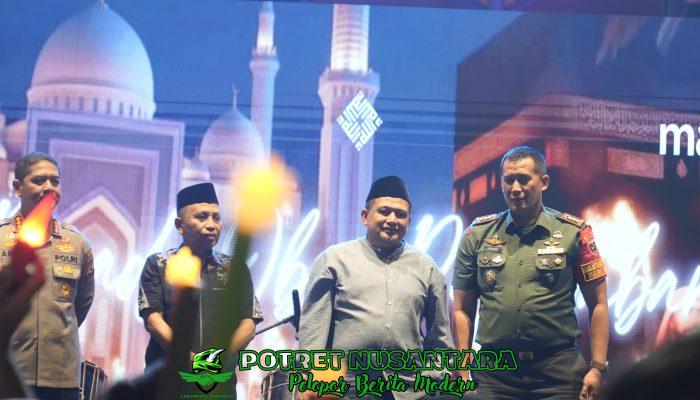 Pawai Obor Muharram, Wali Kota Munafri Ajak Warga Rayakan Hijrah dengan Semangat Baru