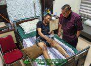 Wagub Sulbar Jenguk Polisi Terluka Usai Eksekusi Ricuh: “Hindari Kekerasan!”