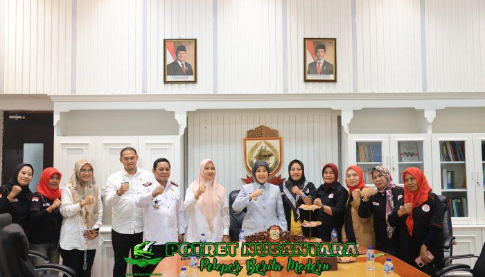 Aliyah Mustika Ilham Tanggapi Langsung Keluhan PPDB Warga Prasejahtera