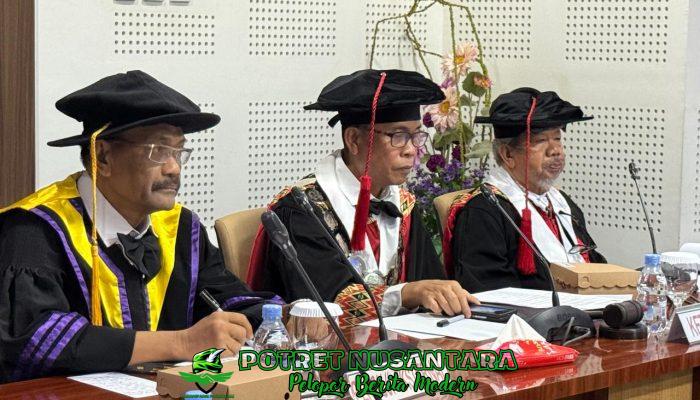 Prof. Sukardi Weda Uji Disertasi Doktoral di Universitas Hasanuddin