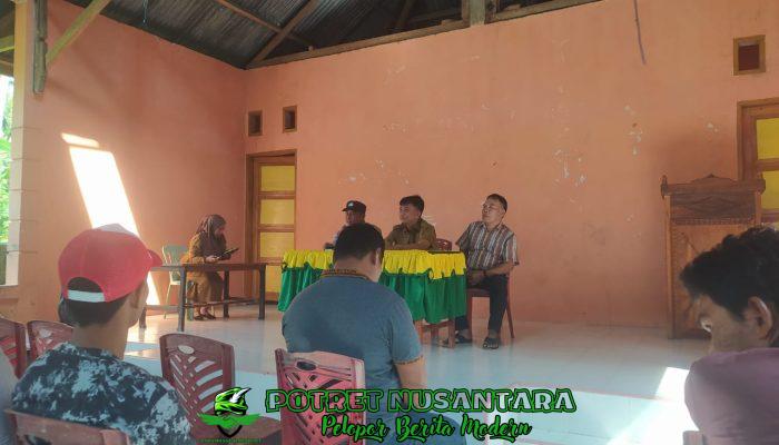 Desa Polassi Gelar Rapat Koordinasi Bahas PLTS hingga WiFi Desa