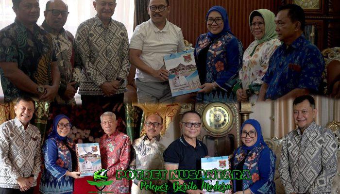 Sambut HUT Mamuju, Bupati Sutinah Temui Tiga Mantan Bupati dalam Momen Silaturahmi Bermakna