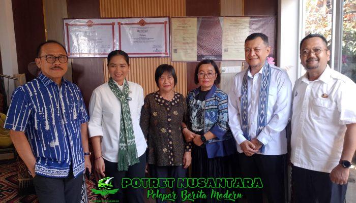 Wamenpar RI Dorong “Tenun Sekomandi”Go International