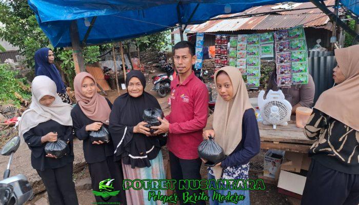 Dari Para Dermawan Untuk Sesama : Sinergi Bantuan Beras Tim Mattuju Peduli dan SDM PKH Gowa