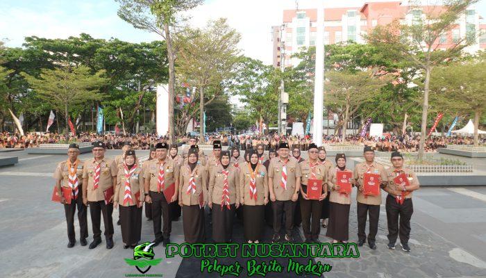 Hari Pramuka ke-64: Munafri -Aliyah Dapat Penghargaan Ketua dan Wakil MABICAB Pramuka