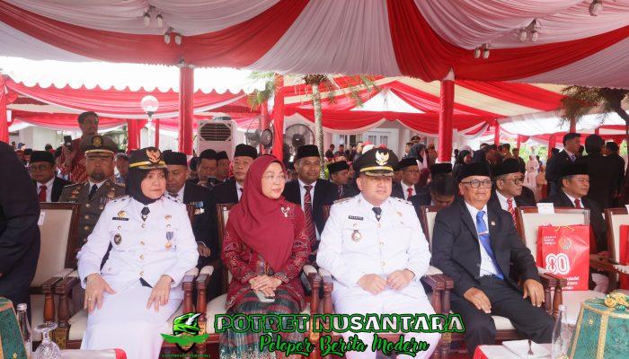 Munafri-Aliyah dan Ketua TP PKK, Hadiri Upacara Kemerdekaan ke-80 RI di Tingkat Provinsi Sulsel