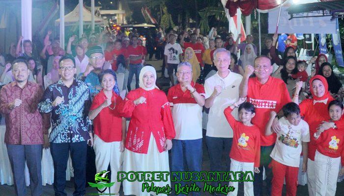 Aliyah Mustika Ilham Hadiri Malam Bina Akrab Warga Puri Mutiara, Serahkan Sepeda Listrik untuk Pemenang Lomba HUT RI