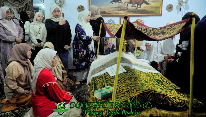 Tangis Kehilangan Sosok Teladan, Pemkot Makassar Tunjukkan Duka Mendalam atas Wafatnya H. Mappaturung Parawansa