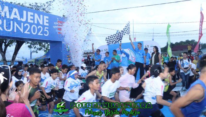 Kapolres Majene Resmi Lepas Peserta Majene Run 2025 di Stadion Prasamya Mandar