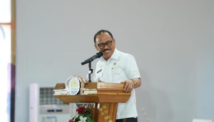 Lebih dari Sekadar Adu Cepat Perahu Sandeq