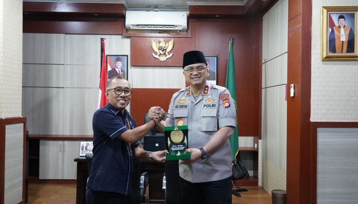 Kapolda Sulbar Perkuat Sinergi dengan Pengadilan Tinggi Demi Kamtibmas Kondusif