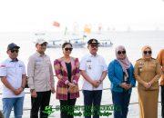 Ketangkasan Passandeq Tutup Rangkaian Sandeq Silumba 2025 di Teluk Mamuju