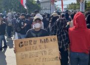 “Guru Bukan Beban Negara” Nasib Tragis Guru Honorer di Mamuju Usai Ikut Aksi