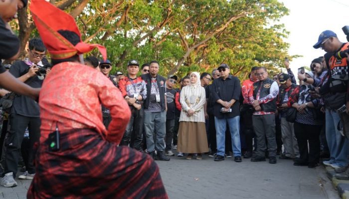 157 Bikers se-Indonesia Finish di Makassar, Munafri-Aliyah Sambut dengan Jamuan Makan Malam
