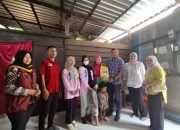 Camat Pattallassang, Ketua TP PKK dan Pendamping PKH Turun Langsung Bantu Warga Miskin Ekstrem