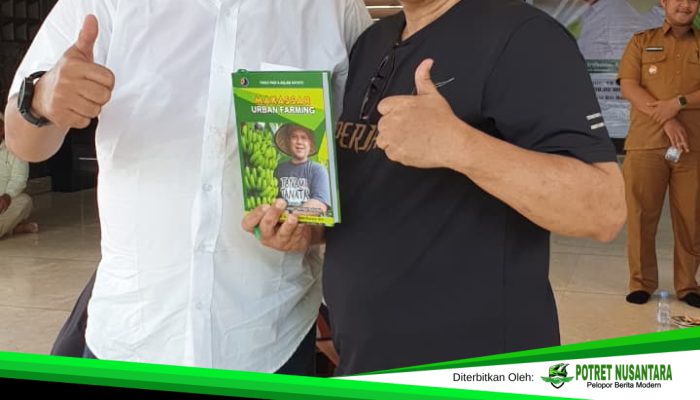 KATOKKON DISANGKA STRAWBERRY