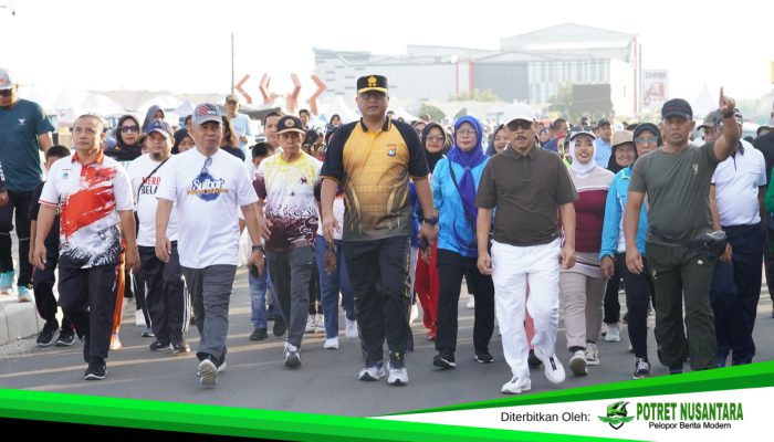 Kapolda Sulbar Ramaikan Jalan Santai, Gelorakan Semangat Sehat dan Dukung UMKM di Pantai Manakarra