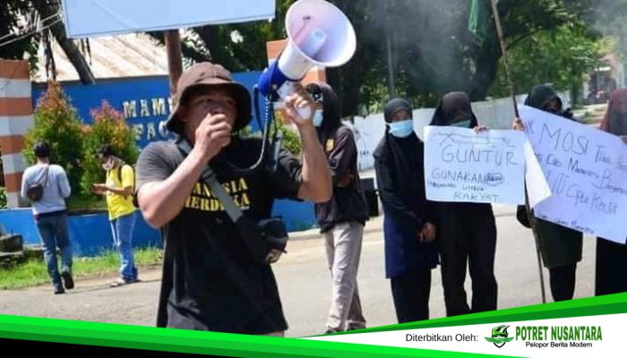 Korlap Tenaga Kontrak Mamuju Ultimatum Bupati: Jika Komitmen Diingkari, Kami Akan Duduki Kantor Kembali