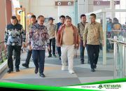 Sambut Tamu Penting, Gubernur Sulbar Jemput Anggota VI BPK RI di Bandara