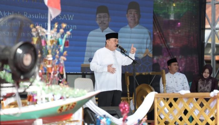 Hikmah Maulid di Masjid Salabose, Wagub Sulbar Ajak Umat Jaga Bumi dengan Akhlak Rasulullah