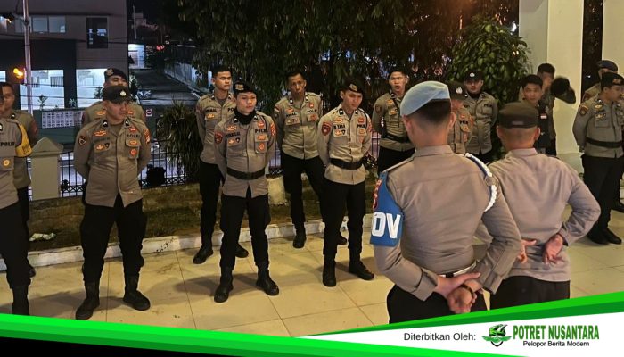 Polresta Mamuju Terus Kawal Aksi Unras dan RDP di Kantor DPRD