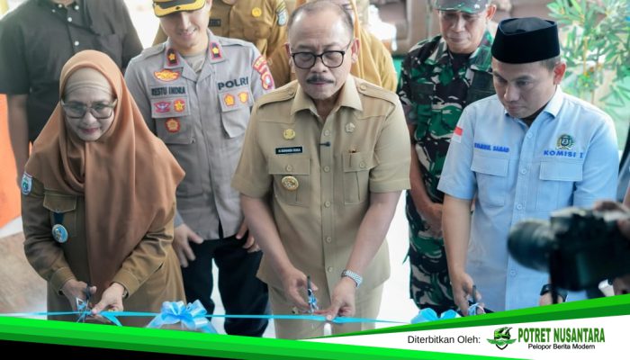 Gubernur Sulbar Resmikan Kantor PDAM Tipalayo Polman, Dorong Layanan Air Bersih Berbasis Digital
