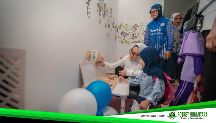 Dukung Lingkungan Kerja Ramah Keluarga, Ketua TP PKK Sulbar Resmikan Ruang Bermain Anak di BKD