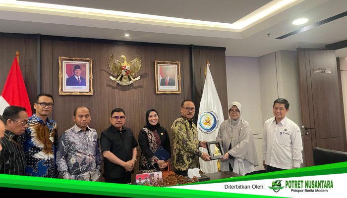 Bertemu Gubernur Sulbar, Dirjen Penataan Ruang Laut, Bahas Tiga Program Prioritas Sulbar