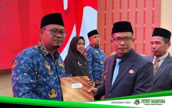Bupati Polewali Mandar H. Samsul Mahmud Sampaikan Amanat Mensos pada Upacara Hari Pahlawan 2025