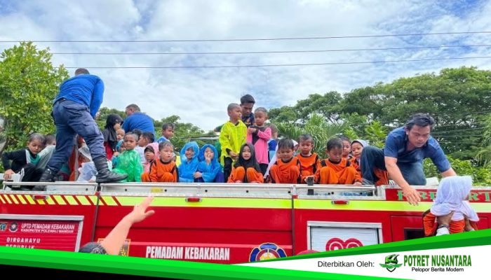 Edukasi Keselamatan Sejak Dini, RA Islam Al-Kafaa dan Damkar Polman Gelar Simulasi Kebakaran
