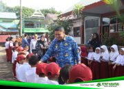 Seragam, Tas, hingga Tumbler Dibagikan Gratis: Pemkot Makassar Perkuat Layanan Pendidikan