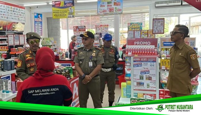 Satpol PP Polman dan Bagian Ekonomi Setda Polman Sosialisasikan Aturan Baru Penataan Toko Swalayan