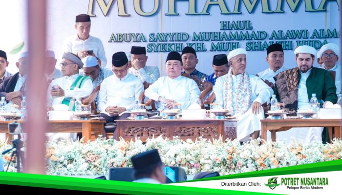 Peringati Maulid Nabi di Pambusuang, Wagub Sulbar Ajak Masyarakat Meneladani Akhlak Rasulullah