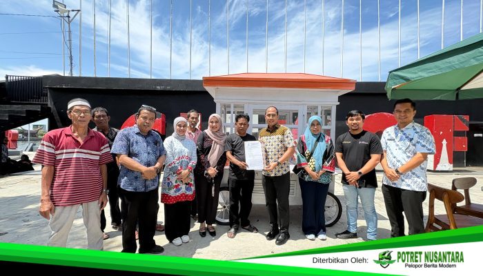 Pantai Losari Kian Rapi, Pedagang Pisang Epe Dapat Gerobak Baru dari Pemkot Makassar