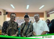 Prof Sukardi Weda Hadir pada Dzikir dan Puisi untuk Negeri di FISIP Unhas