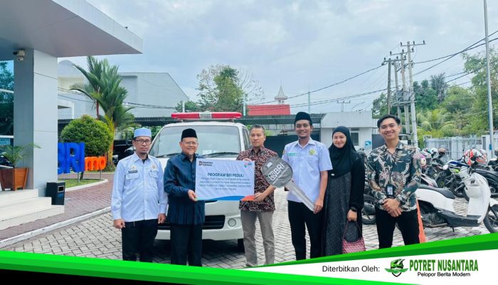 BANK BRI Salurkan Bantuan Peduli Satu Unit Mobil Ambulance kepada Pesantren Modern Datok Sulaiman Palopo