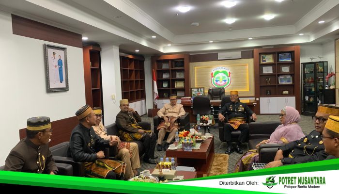 Wabup Polman Hadiri Hari Jadi ke-13 Mamuju Tengah, Perkuat Sinergi Antar-Daerah Sulbar