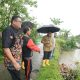 Di Tengah Hujan, Appi Tinjau Jembatan Lapuk di Barombong, Pembangunan Segera Dikerjakan