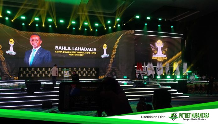 Buka SDP HIPMI Sulsel, Bahlil Isyaratkan Munafri Calon Kuat Ketua Golkar Sulsel