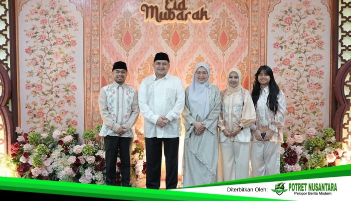 Dua Jam Open House di Rujab, Wali Kota Makassar Salami SKPD dan Masyarakat Usai Salat Idulfitri