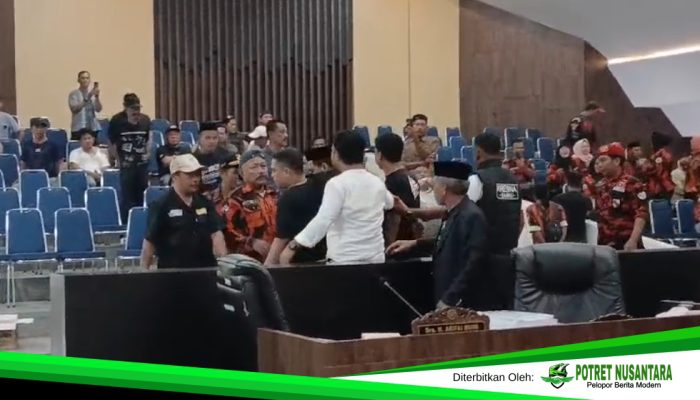 Walkout di RDP Barru, Perwakilan Gappembar diteriaki dan dihadang Pendukung Semen CONCH CINA