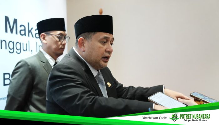 Wali Kota Makassar Berikan Modal Usaha KUR untuk PKL Jualan di Tempat yang Steril